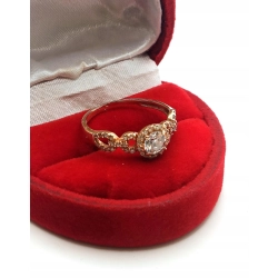 Złoty pierścionek z cyrkoniami Pr.583 W:2,14gr Roz.15 InterSKLEP