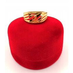 Złoty pierścionek Ażurowy PR.750 W:2,37gr R.15 InterSKLEP