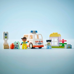 LEGO DUPLO Karetka z kierowcą 10447 InterSKLEP