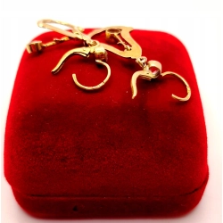 Złote kolczyki wiszące z rubinkami PR.585 W:2,62gr InterSKLEP