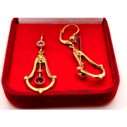 Złote kolczyki wiszące z rubinkami PR.585 W:2,62gr InterSKLEP