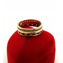 Złoty pierścionek obrączka z cyrkoniami szer.6mm Pr.585 W:4,23gr Roz.14