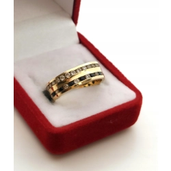 Złoty pierścionek obrączka z cyrkoniami szer.6mm Pr.585 W:4,23gr Roz.14