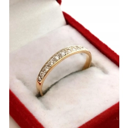 Złoty pierścionek obrączka z cyrkoniami Pr.585 W:1,51gr Roz.16