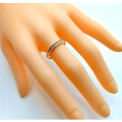 Złoty pierścionek obrączka z cyrkoniami Pr.585 W:1,51gr Roz.16