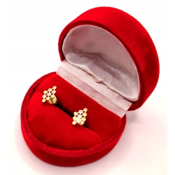 Złote kolczyki Romby sztyft PR.585 W:0,75gr InterSKLEP