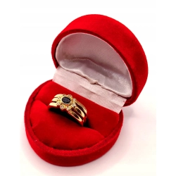 Złoty pierścionek z onyksem i cyrkoniami PR.585 W:4,99gr R.12 InterSKLEP