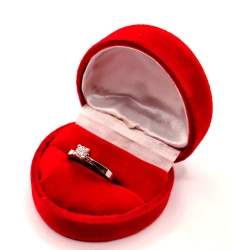 Złoty pierścionek z Diamentem 0,23ct PR.750 W:2,63gr R.12 InterSKLEP