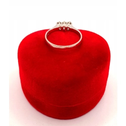 Złoty pierścionek z DIAMENTAMI 0,16ct PR.750 W:1,89gr R.12 InterSKLEP