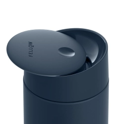 Kubek termiczny ze stali nierdzewnej FELLOW Carter Slide Mug 473 ml