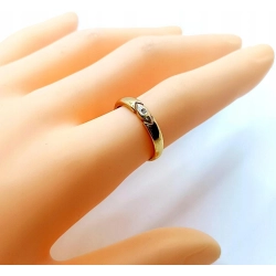 Złoty pierścionek obrączka z cyrkonią Pr.750 W:1,97gr Roz.13