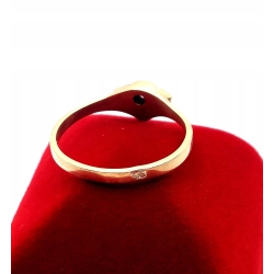 Złoty pierścionek z cyrkonią Pr.583 W:1,88gr Roz.14