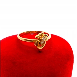 Złoty pierścionek z Cyrkoniami Pr.750 W:2,70gr Roz.14