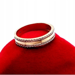 Złoty pierścionek obrączka z cyrkoniami Pr.585 W:2,73gr Roz.11