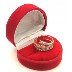 Złoty pierścionek z Cyrkoniami PR.375 W:3,95gr R.15 InterSKLEP