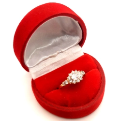 Złoty pierścionek z Cyrkoniami PR.583 W:3,07gr R.15 InterSKLEP