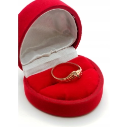 Złoty pierścionek z cyrkoniami Pr.585 W:1,85gr Roz.11InterSKLEP