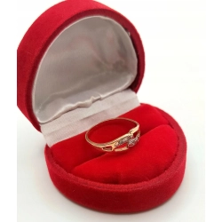 Złoty pierścionek z cyrkoniami pr.585 W:1,53gr Roz.11 InterSKLEP