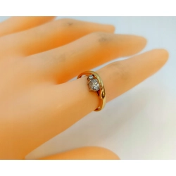 Złoty pierścionek z cyrkoniami Pr.585 W:2,31gr R.13 InterSKLEP