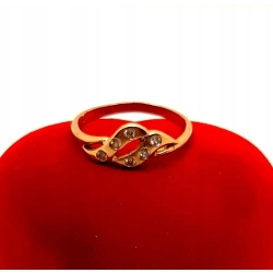 Złoty pierścionek z Cyrkoniami PR.585 W:1,62gr R.14 InterSKLEP