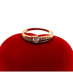 Złoty pierścionek z Cyrkoniami PR.585 W:2,27gr R.15 InterSKLEP