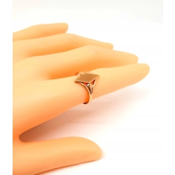 Złoty pierścionek Romb PR.583 W:2,66gr R.14 InterSKLEP