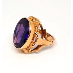 Złoty pierścionek z Ametystem PR.585 W:13,05g R.15 s