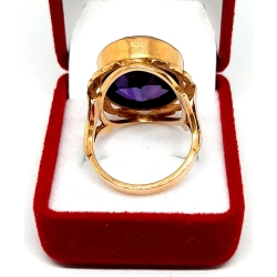 Złoty pierścionek z Ametystem PR.585 W:13,05g R.15 s