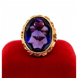 Złoty pierścionek z Ametystem PR.585 W:13,05g R.15 s