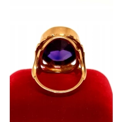 Złoty pierścionek z Ametystem PR.585 W:13,05g R.15 s
