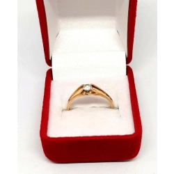 Złoty pierścionek z Cyrkonią PR.585 W:2,01gr R.11 .