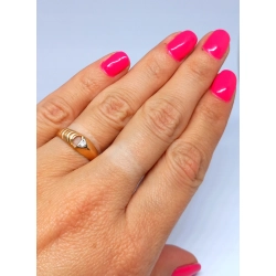 Złoty pierścionek Cyrkonia PR.583 W:1,64gr R.13 .