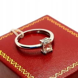 złoty pierścionek z diamentem 1,01ct Pr.750 W:2,25GR r.13