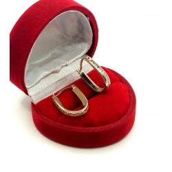 Złote kolczyki z cyrkoniami Pr.585 W:1,49gr Dł: 2cm