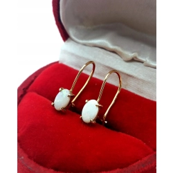 Złote kolczyki z opalami Pr.585 W:0,74gr Dł:1,5cm Angielskie zapięcie