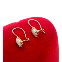 Złote kolczyki z opalami Pr.585 W:0,74gr Dł:1,5cm Angielskie zapięcie