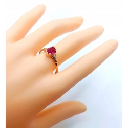 Złoty pierścionek z różowym kamieniem Pr.583 W:2,72gr Roz.23