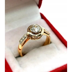 Złoty pierścionek z Diamentami 0,49ct + 0,35ct Pr.585 W:3,60gr R.11