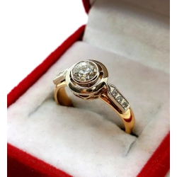 Złoty pierścionek z Diamentami 0,49ct + 0,35ct Pr.585 W:3,60gr R.11