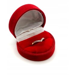 Złoty pierścionek z Diamentami 0,07ct Pr.750 W:1,48gr Roz.12