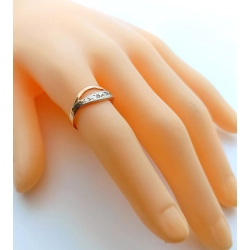 Złoty pierścionek płaski z cyrkoniami Pr.583 W:2,23gr R.13