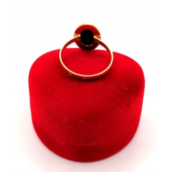 Złoty pierścionek z Onyksem PR.585 W:2,43gr R.20 InterSKLEP