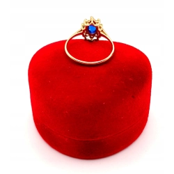 Złoty pierścionek z Szafirem PR.585 W:1,76gr R.13 InterSKLEP