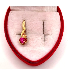 Złota zawieszka z Rubinkiem PR.583 W:0,69gr InterSKLEP