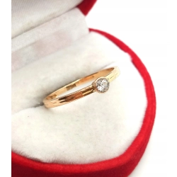 Złoty pierścionek z Cyrkonią PR.585 W:1,55gr R.15 InterSKLEP