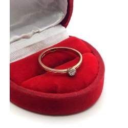 Złoty pierścionek z Cyrkonią PR.585 W:1,55gr R.15 InterSKLEP