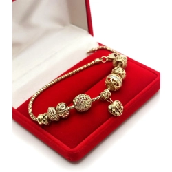 Złota bransoletka z zawieszkami PR.375 W:7,56gr Dł.19,5cm InterSKLEP