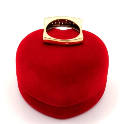 Złoty pierścionek sygnet z cyrkoniami PR.585 W:4,95gr R.13 InterSKLEP