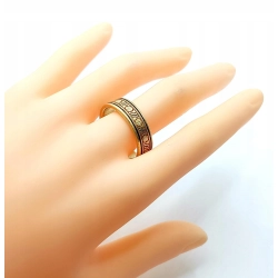 Złota obrączka zdobiona emalią szer.7mm Pr.750 W:12,53gr Roz.23