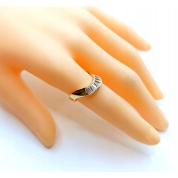 Złoty pierścionek z Cyrkoniami PR.585 W:3,07gr R.13 InterSKLEP